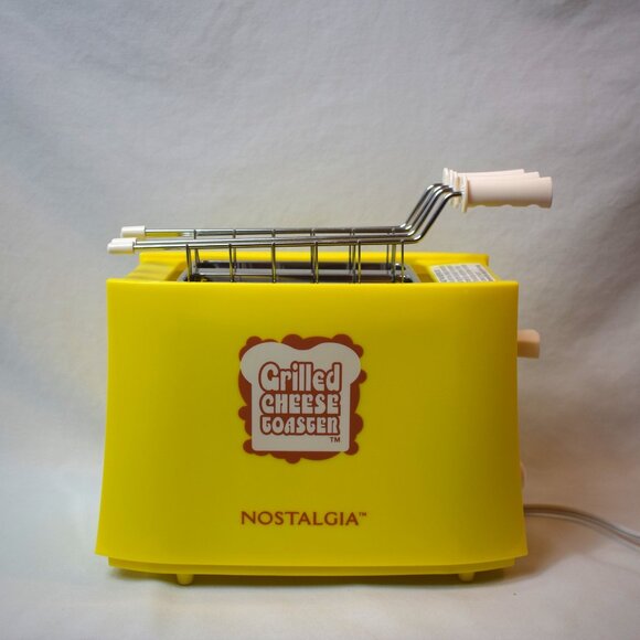 Vintage Nostalgia Grilled Cheese Toaster Model NTCS2YW, New, Unused, No Box - Picture 1 of 7